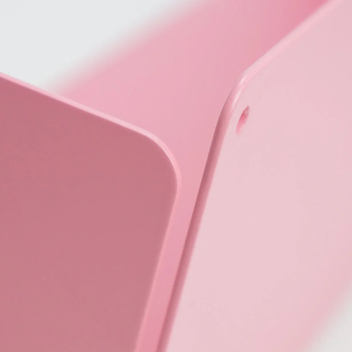 Estante flotante rosa de acero para libros, cocina y decoración