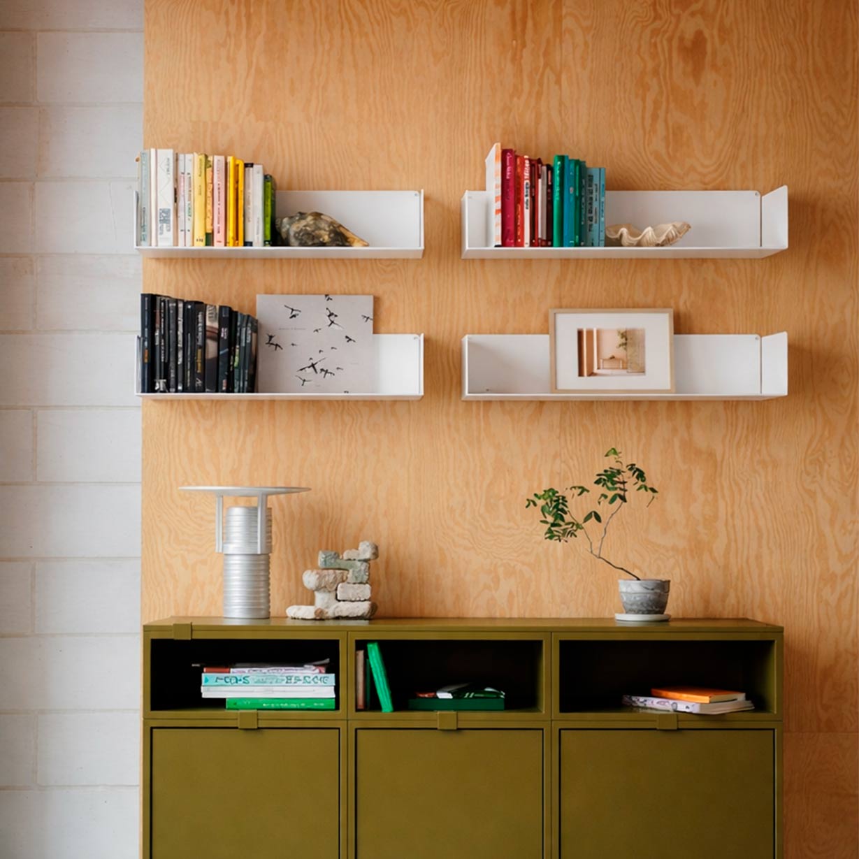 Estantes flotantes para libros blancos de pared, acero resistente, 60x20cm